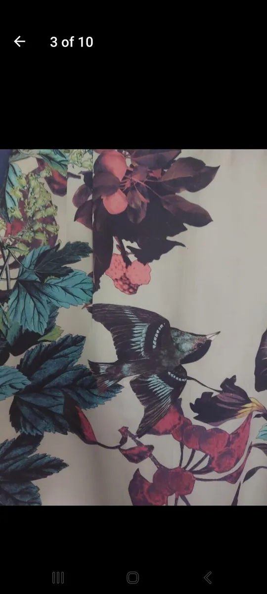 Luke Lovely floral top (free postage) - Image 3