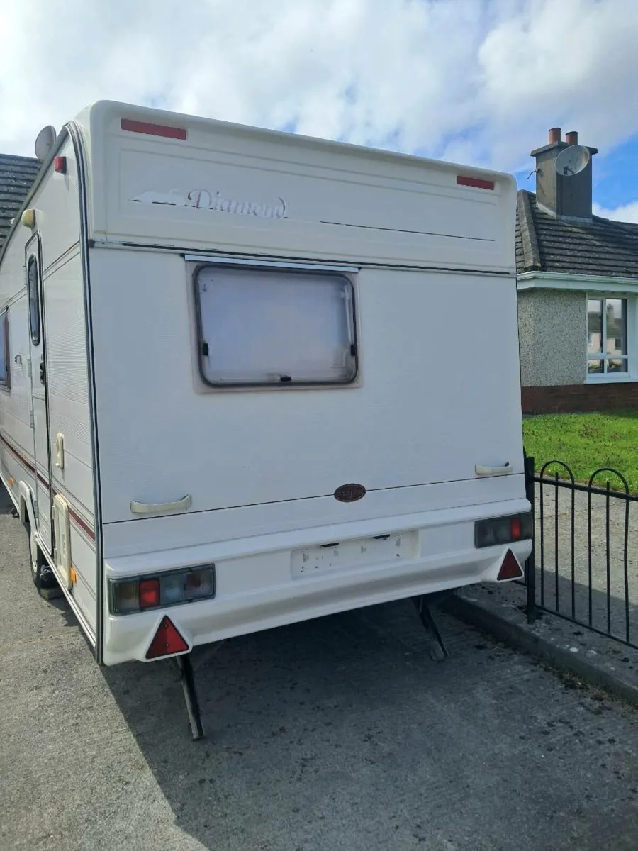 2 BERTH caravan - Image 2