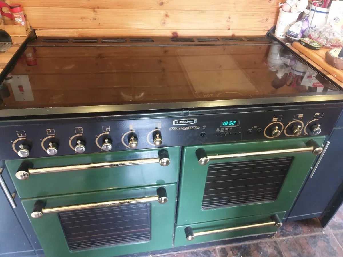 Gas Cooker. Rangemaster - Image 1
