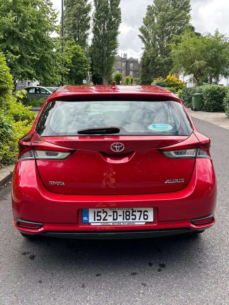 Toyota Auris 2015 - Image 4