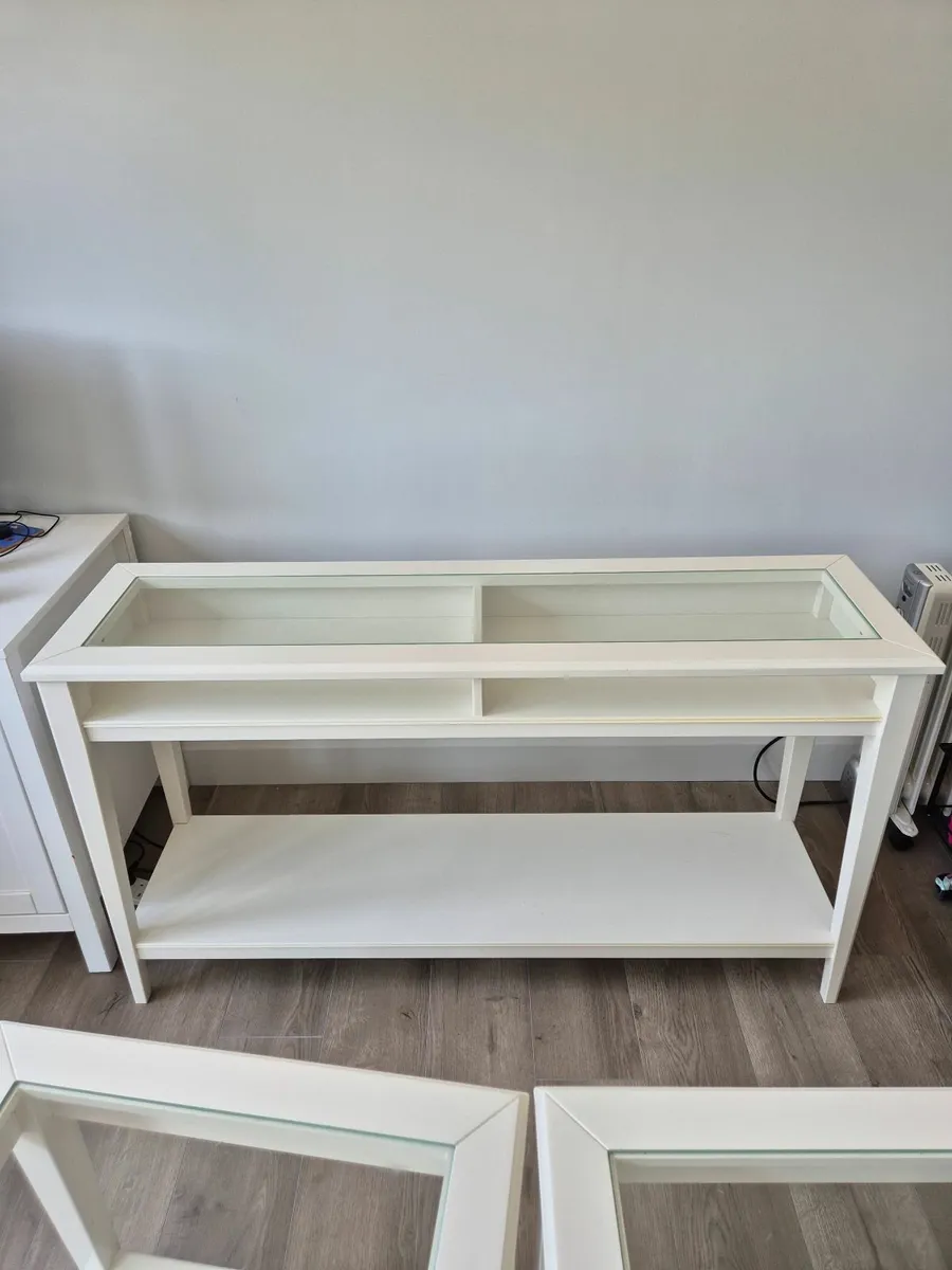 Matching console table and 2 side tables - Image 2