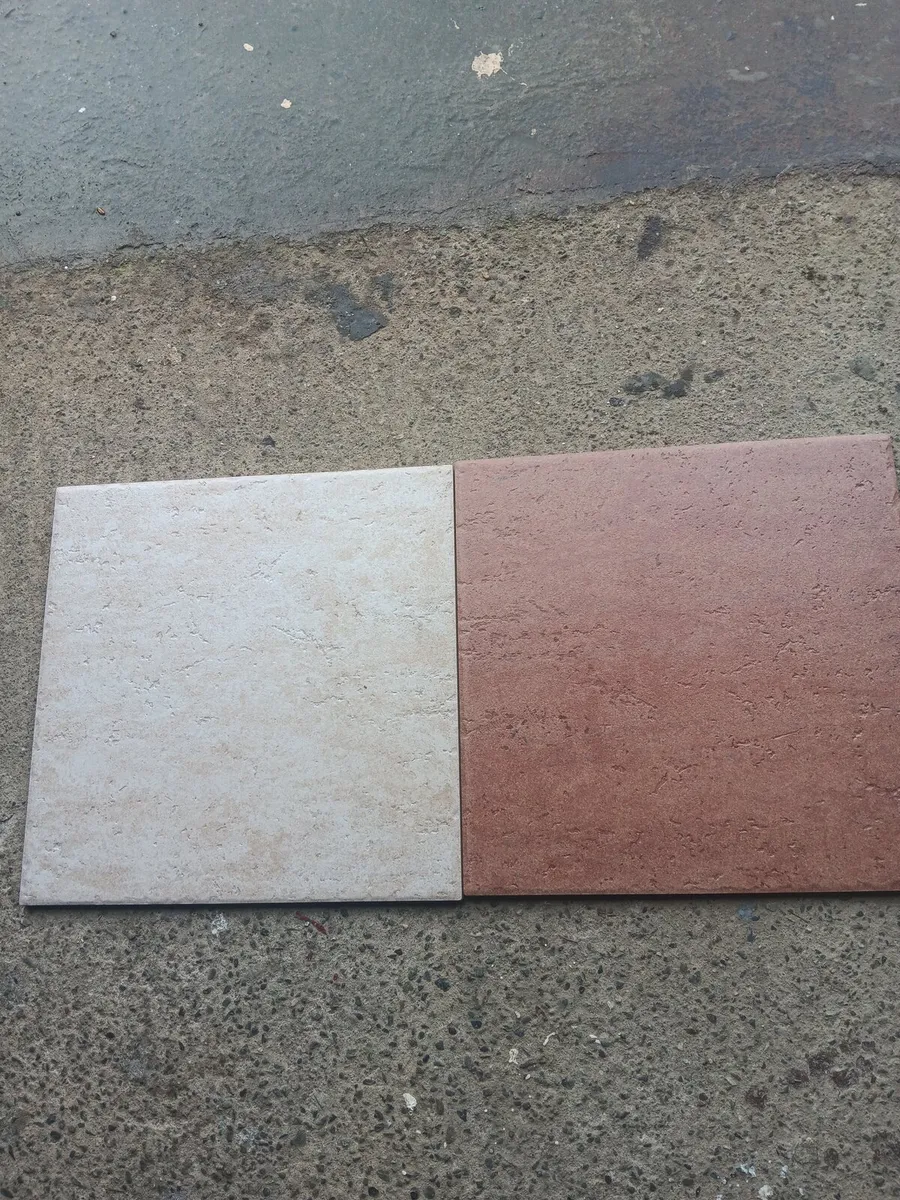 Floor tiles