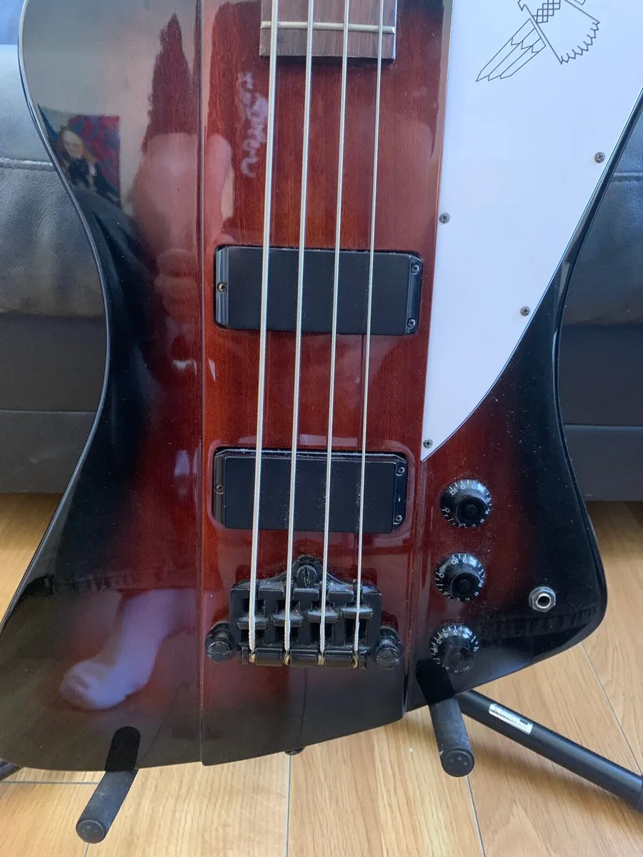 Bass Guitar - Image 4