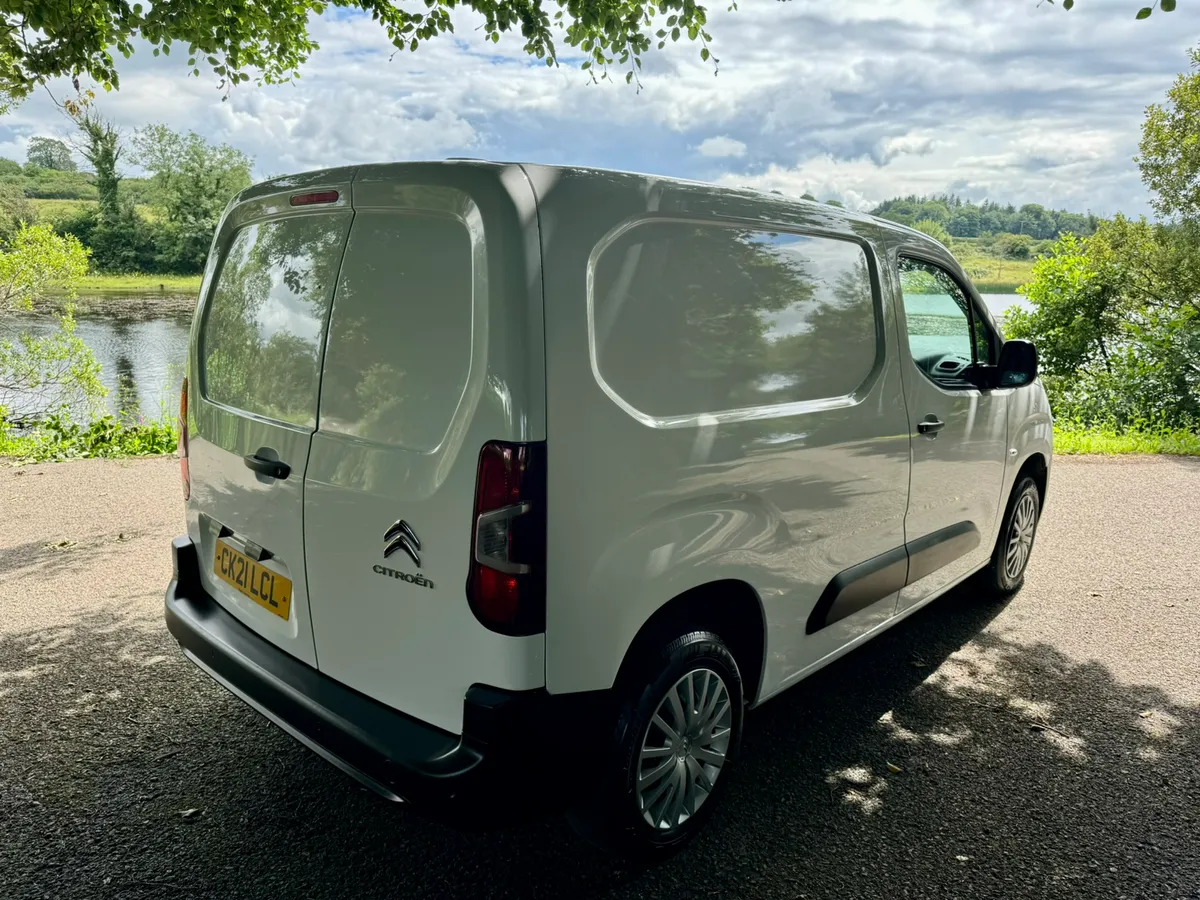 2021 Citroen Berlingo Enterprise (VRT €250) - Image 3