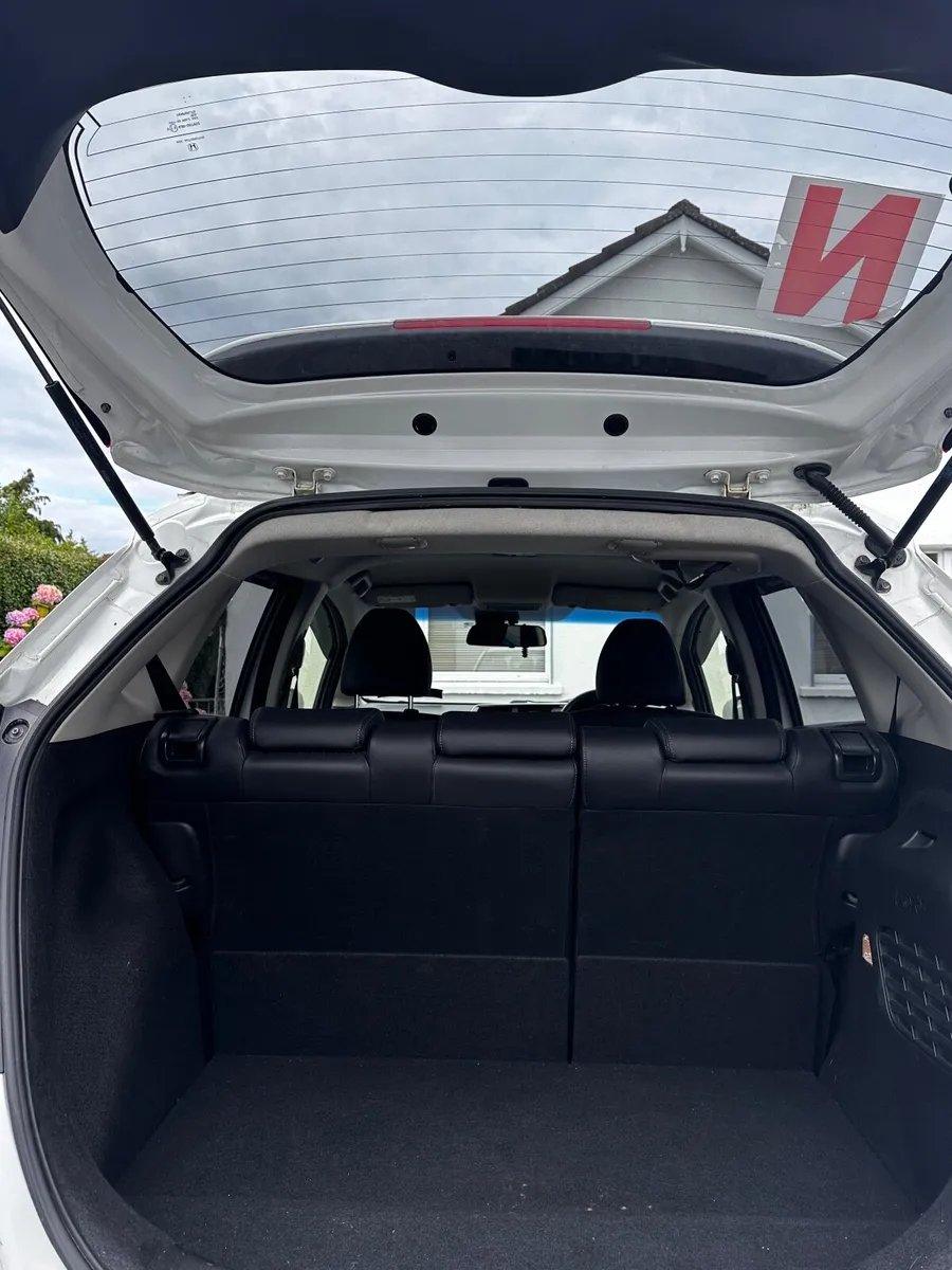 Honda Fit 2015 - Image 2