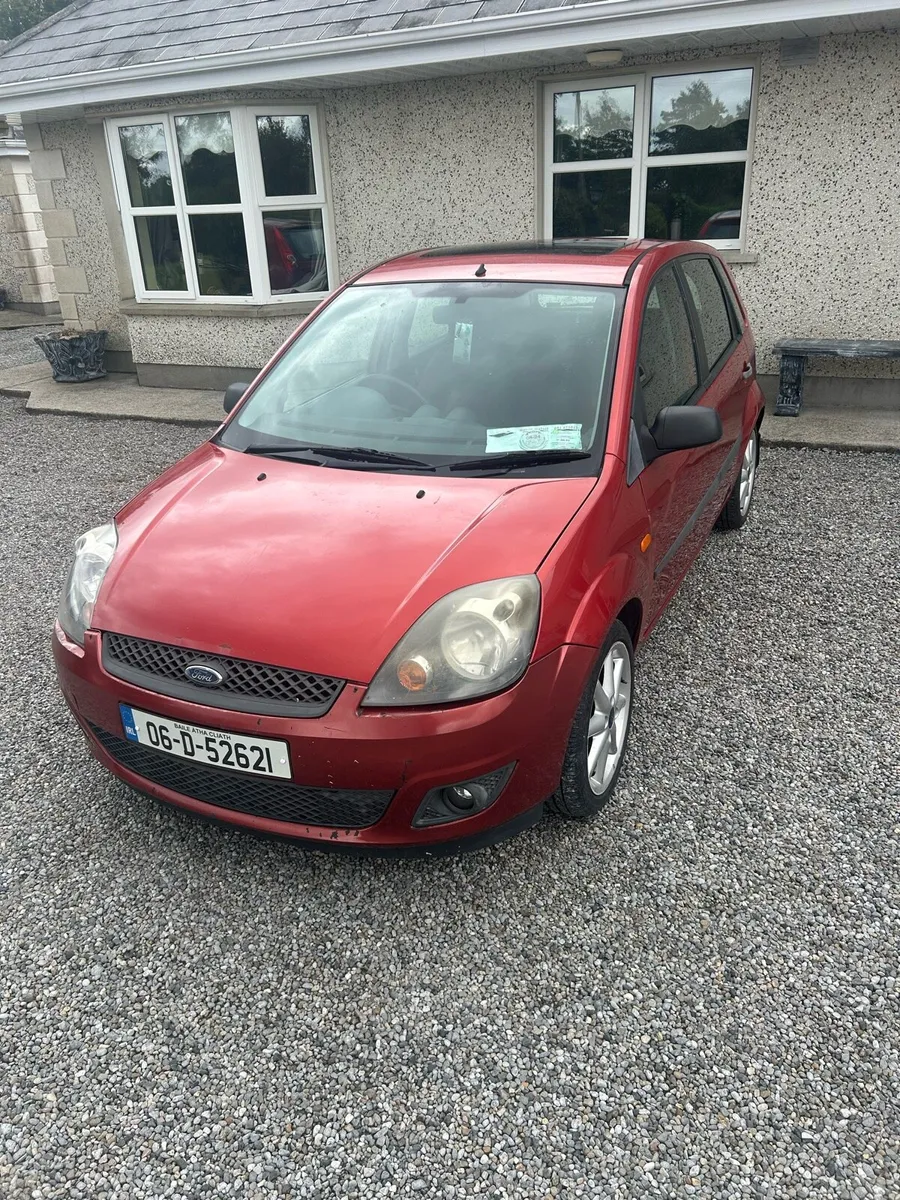 Ford Fiesta - Image 1