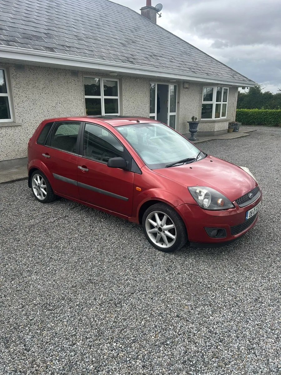 Ford Fiesta - Image 2