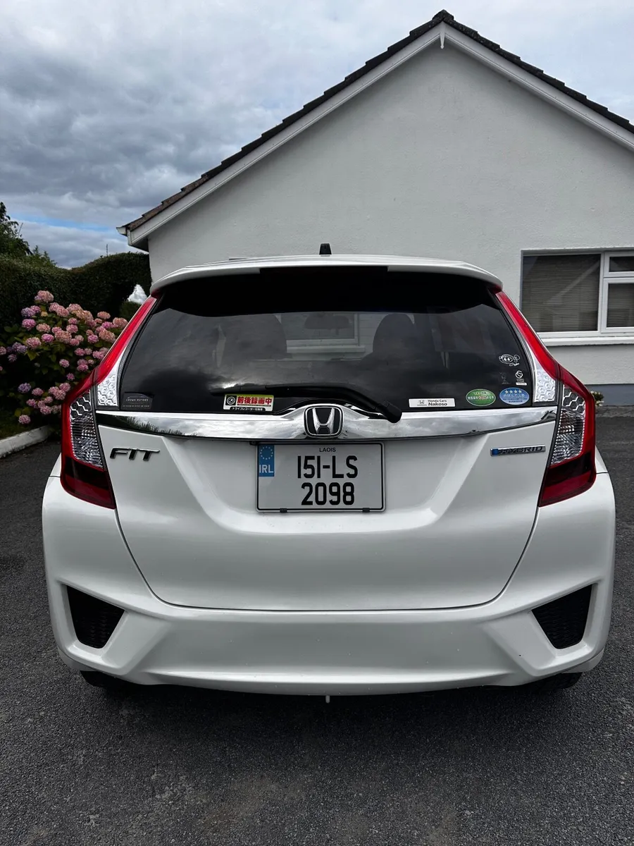 Honda Fit 2015 - Image 4