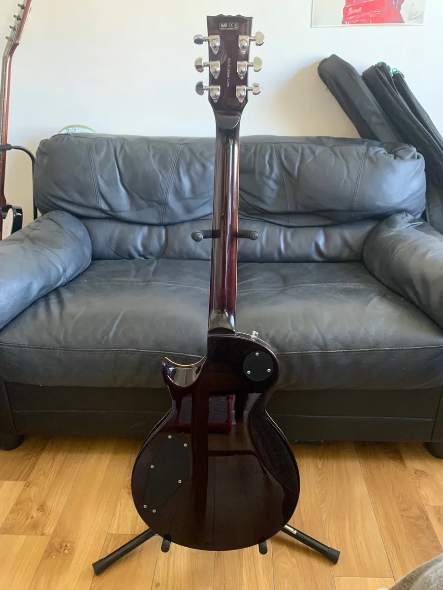 Electric Guitar - Image 3