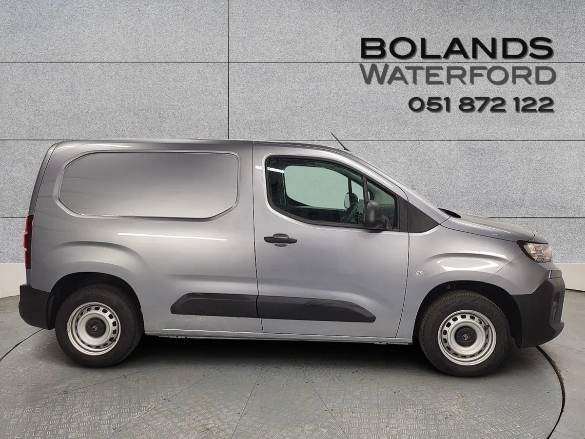 Citroen Berlingo LX Plus From  89 Per Week - Image 4
