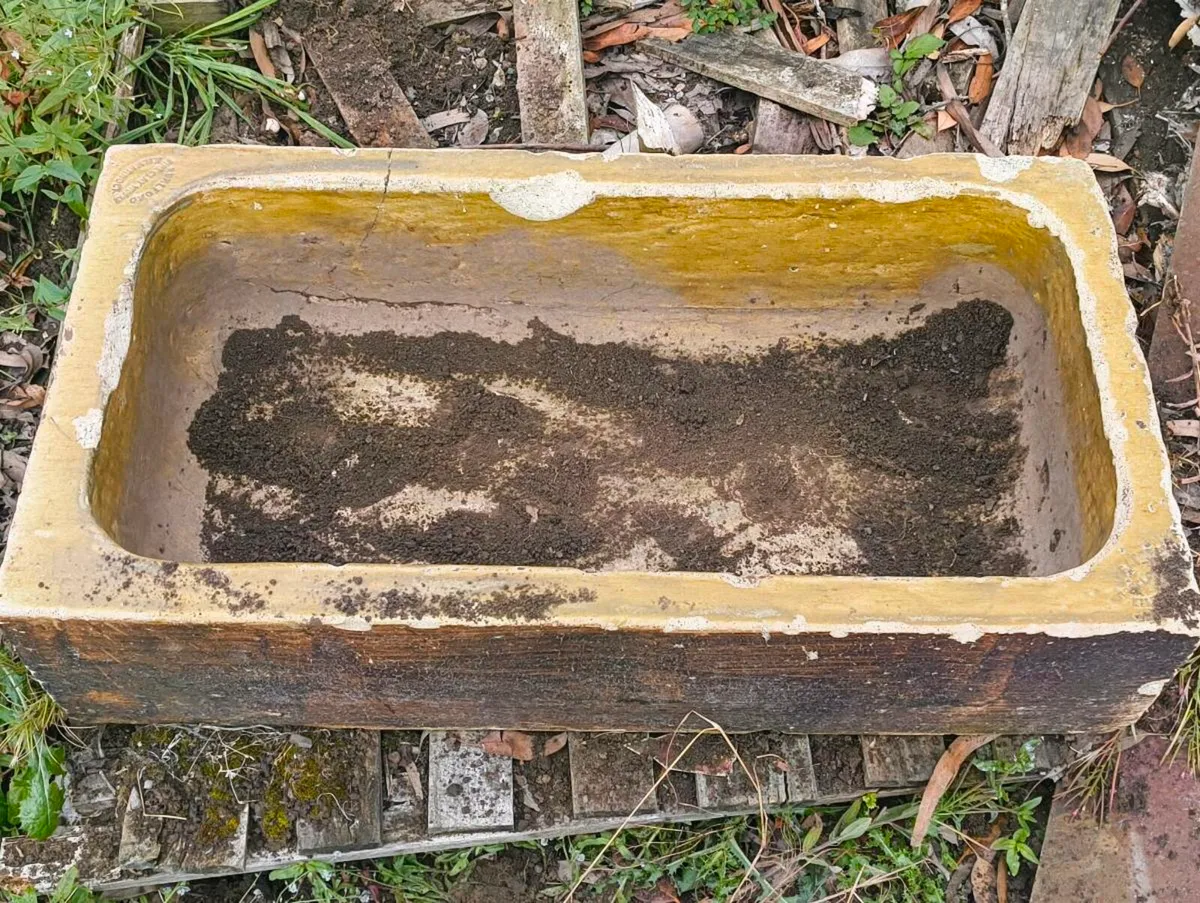 Hurlford Fireclay Trough (klimarnock) - Image 4