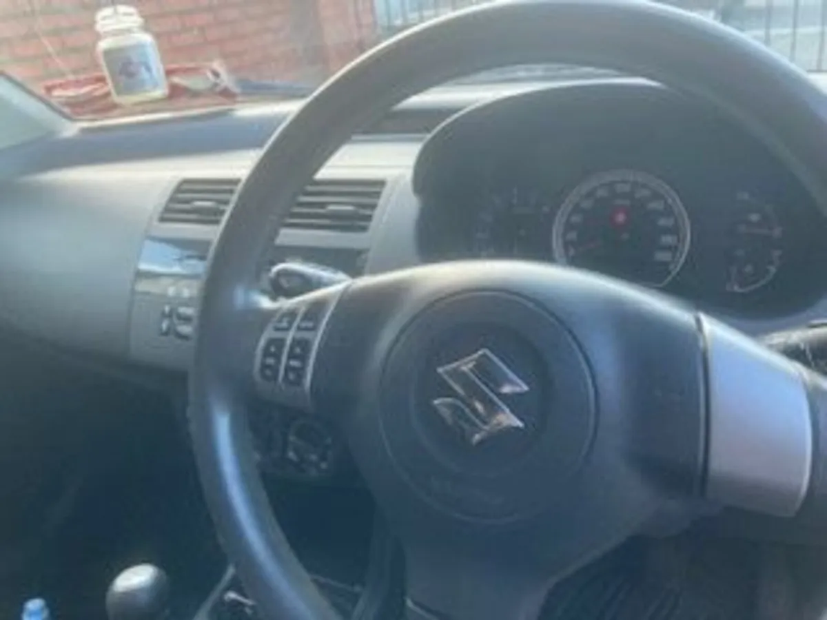 Suzuki Swift 2007 - Image 3