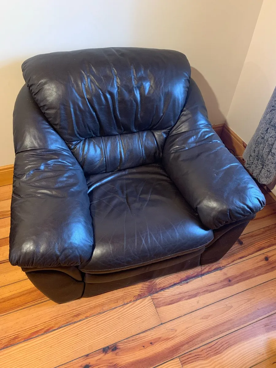 Leather sofa - Image 2
