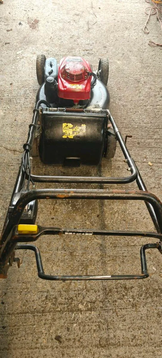 Honda pro lawnmower - Image 3