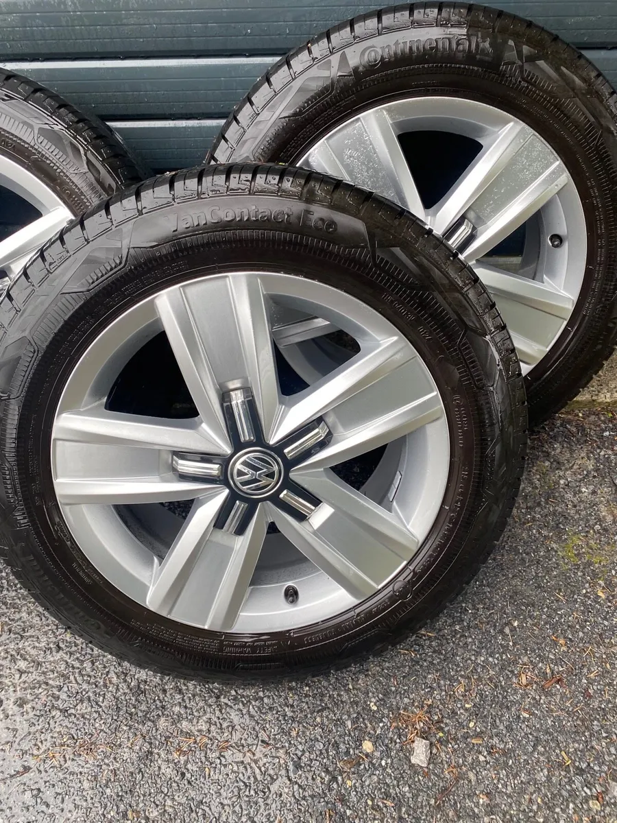VW Transporter Davenport alloys - Image 1