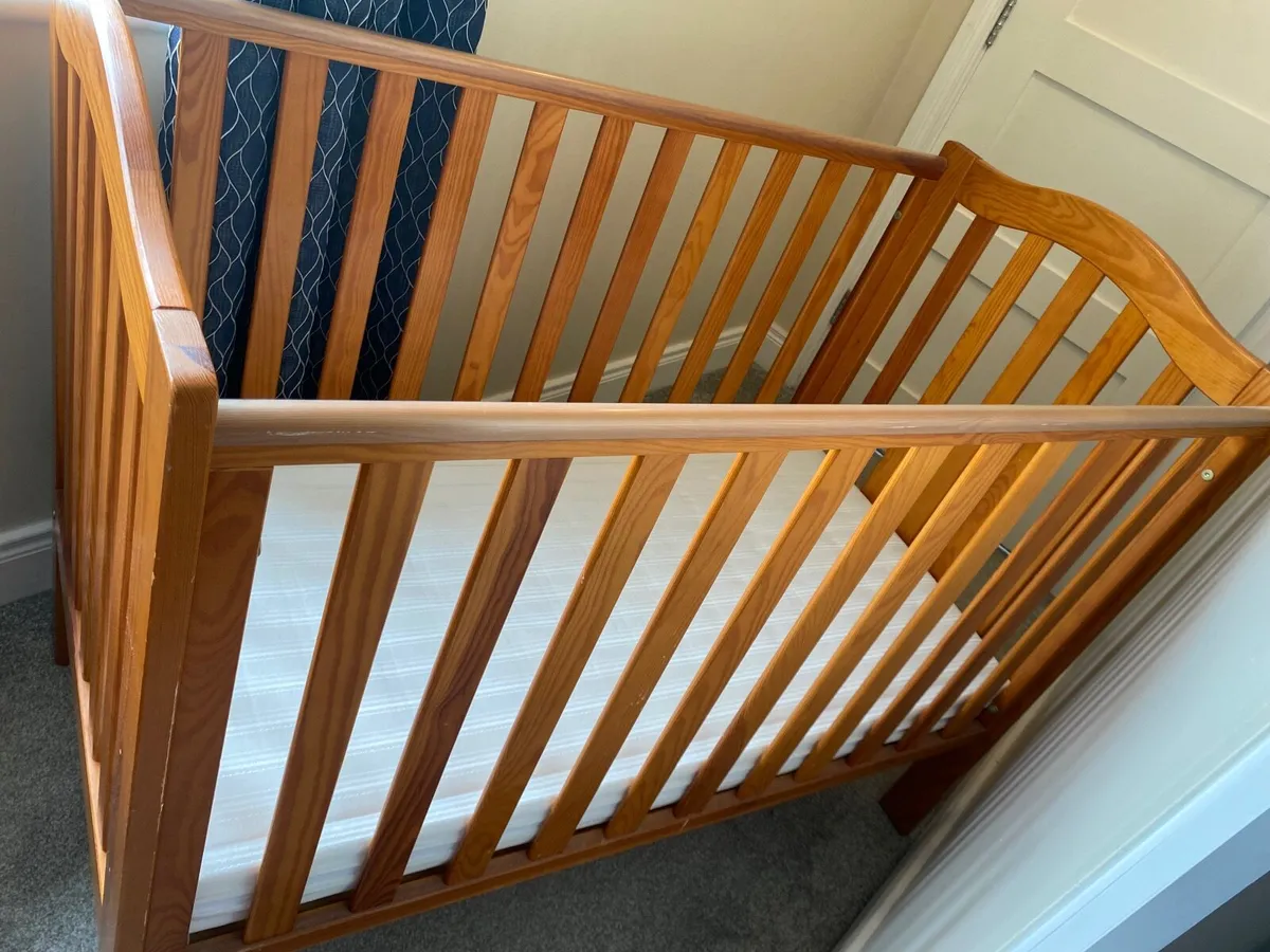 Cot - Image 2