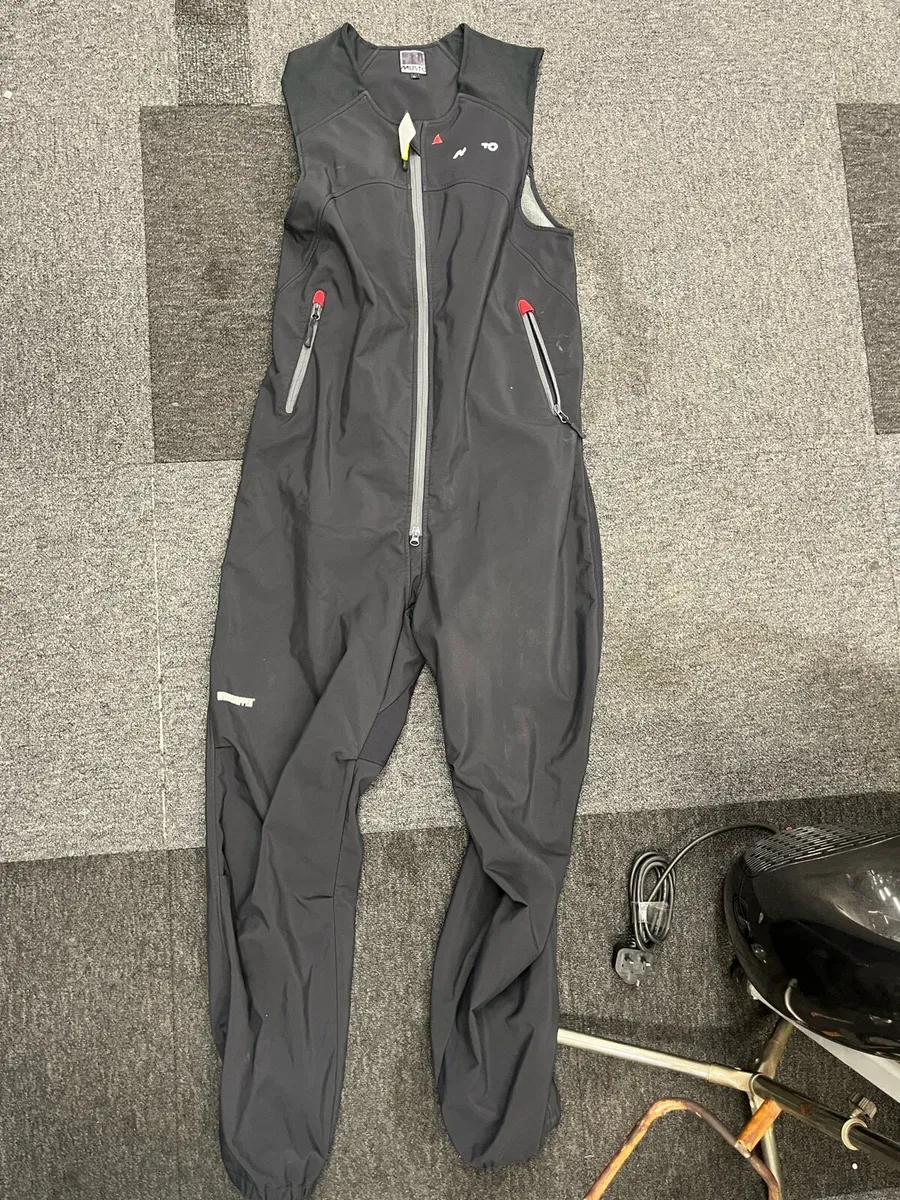 Musto Mid Layer - Image 1
