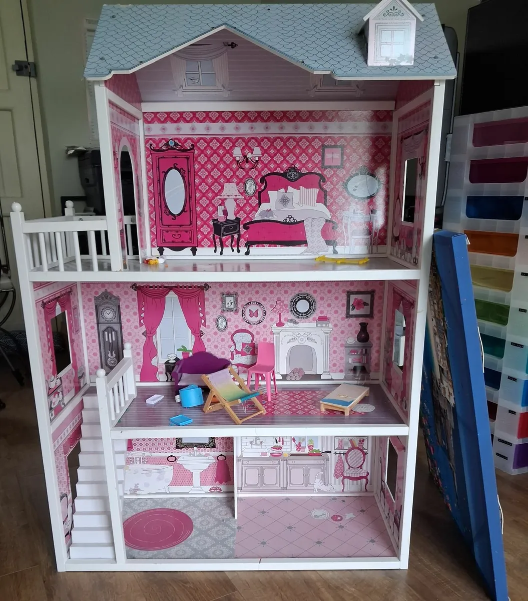 Dolls House