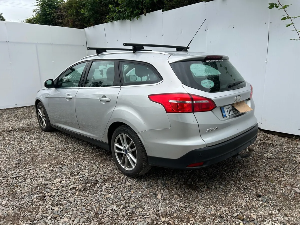 Ford Focus DSL estate - Image 3