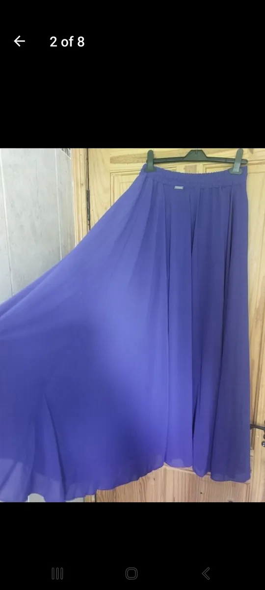 Freeshion Izabela Sgymona blue maxi skirt free pos - Image 2
