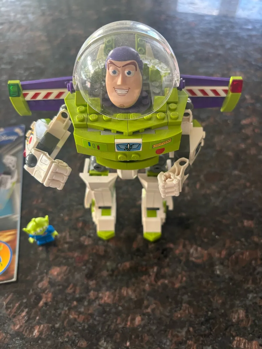 Lego Buzz Lightyear 7592 - Image 2