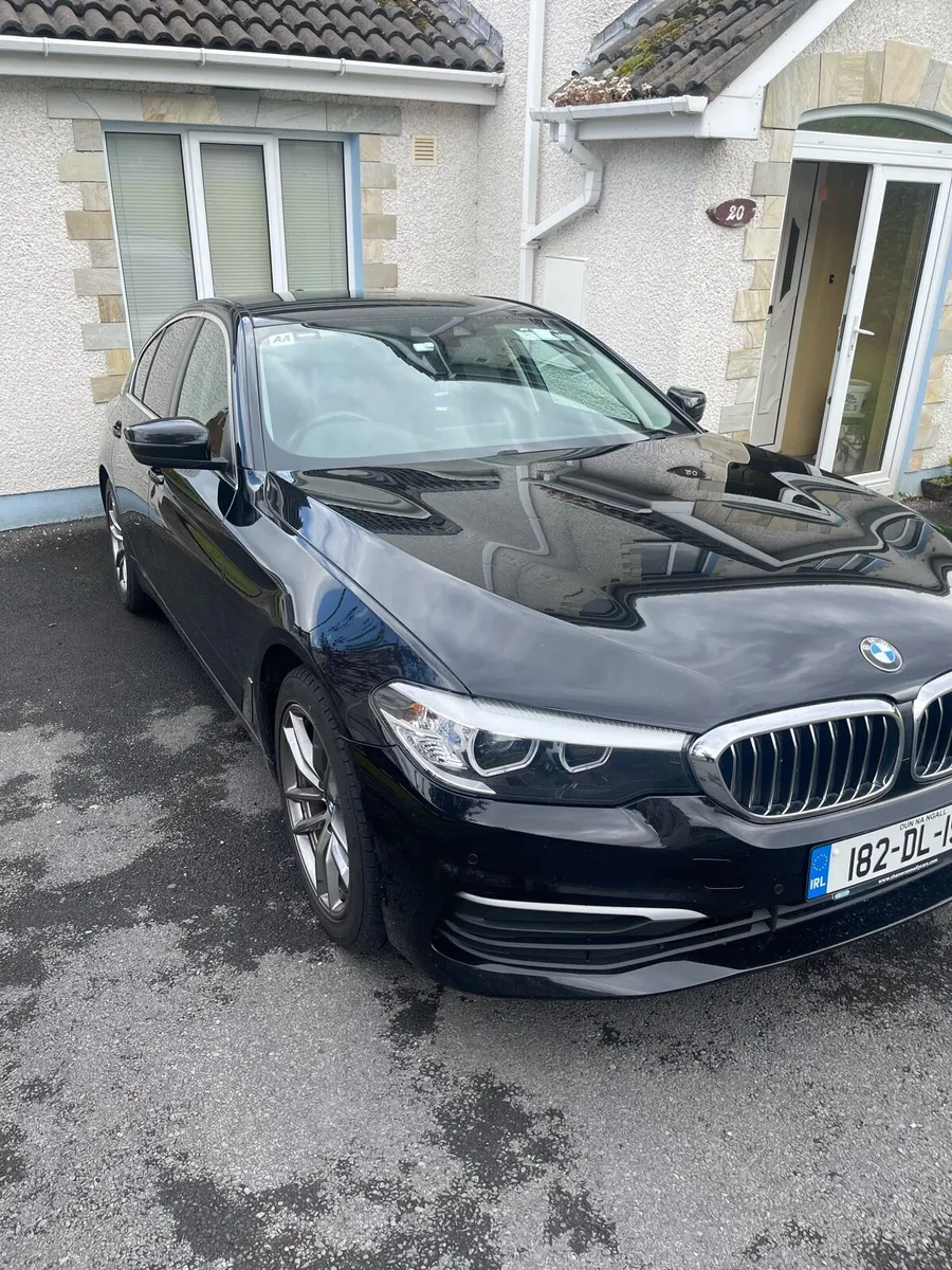 BMW 520D - Image 1