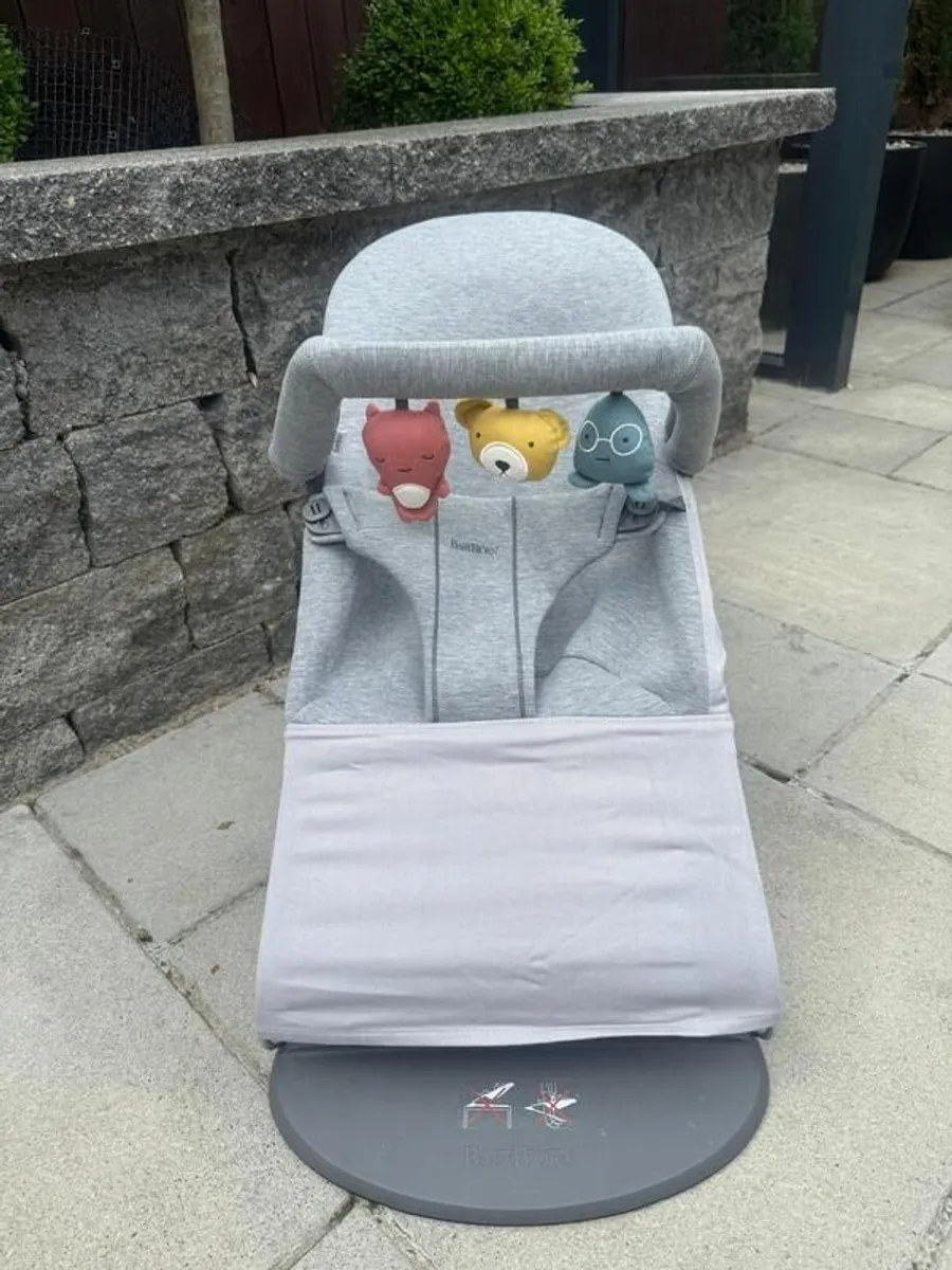 Babybjorn Bouncer and two Bars - Image 3