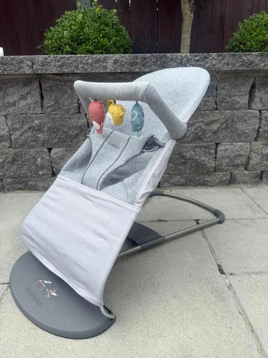 Babybjorn Bouncer and two Bars - Image 4