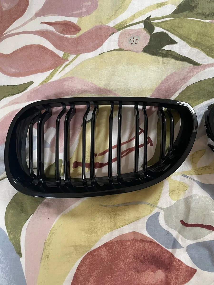 BMW E60 Kidney grills - Image 3