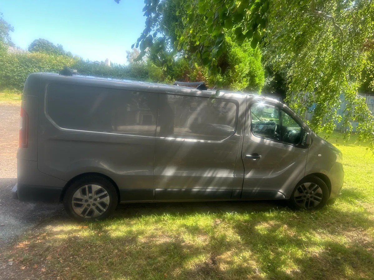 For sale 2016 Renault Trafic - NEEDS FLYWHEEL - Image 1