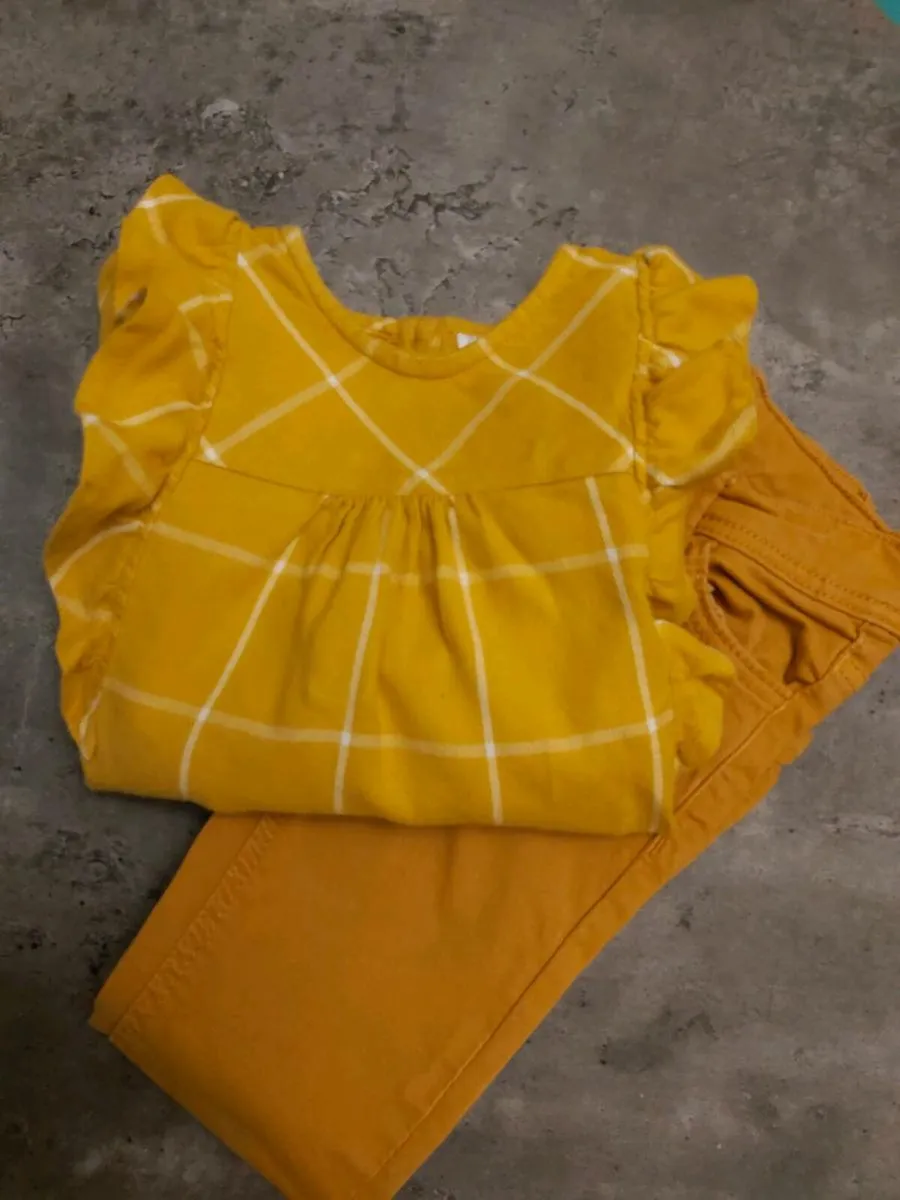 Girls jeans - Image 1