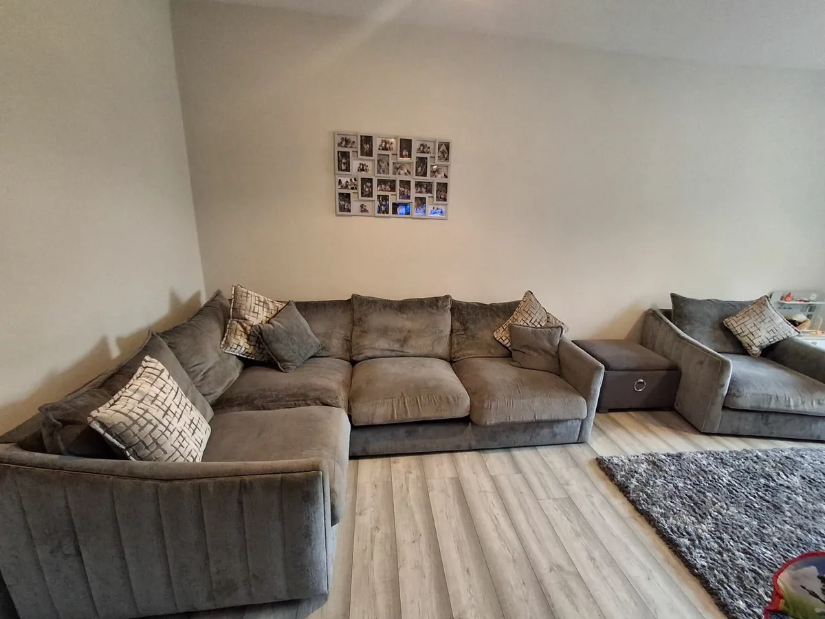 Corner sofa and single armchair ZOLA from harvey n - Image 2
