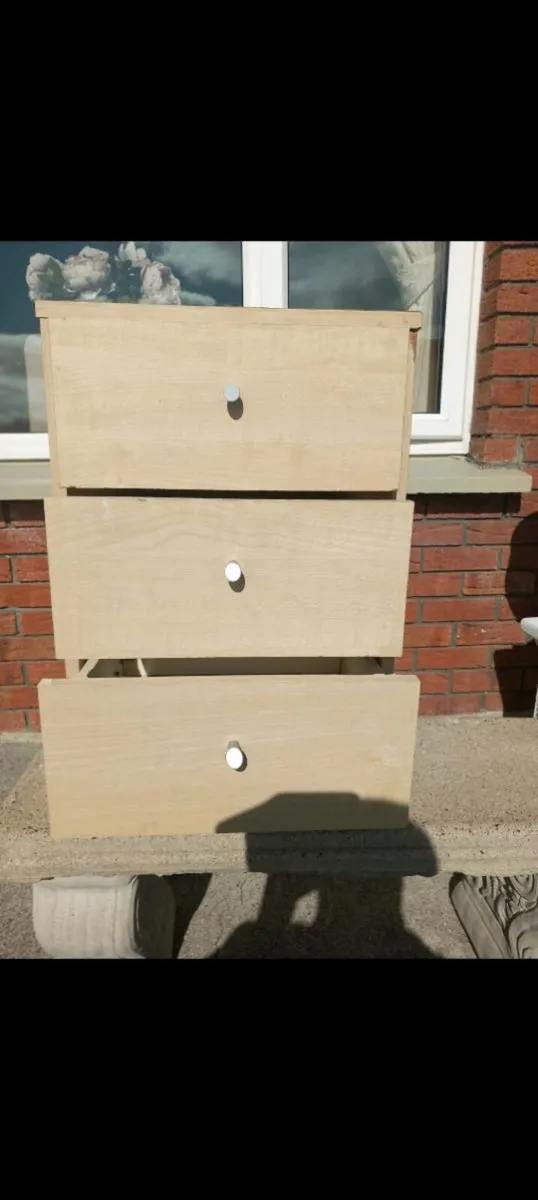 Bedside lockers - Image 1