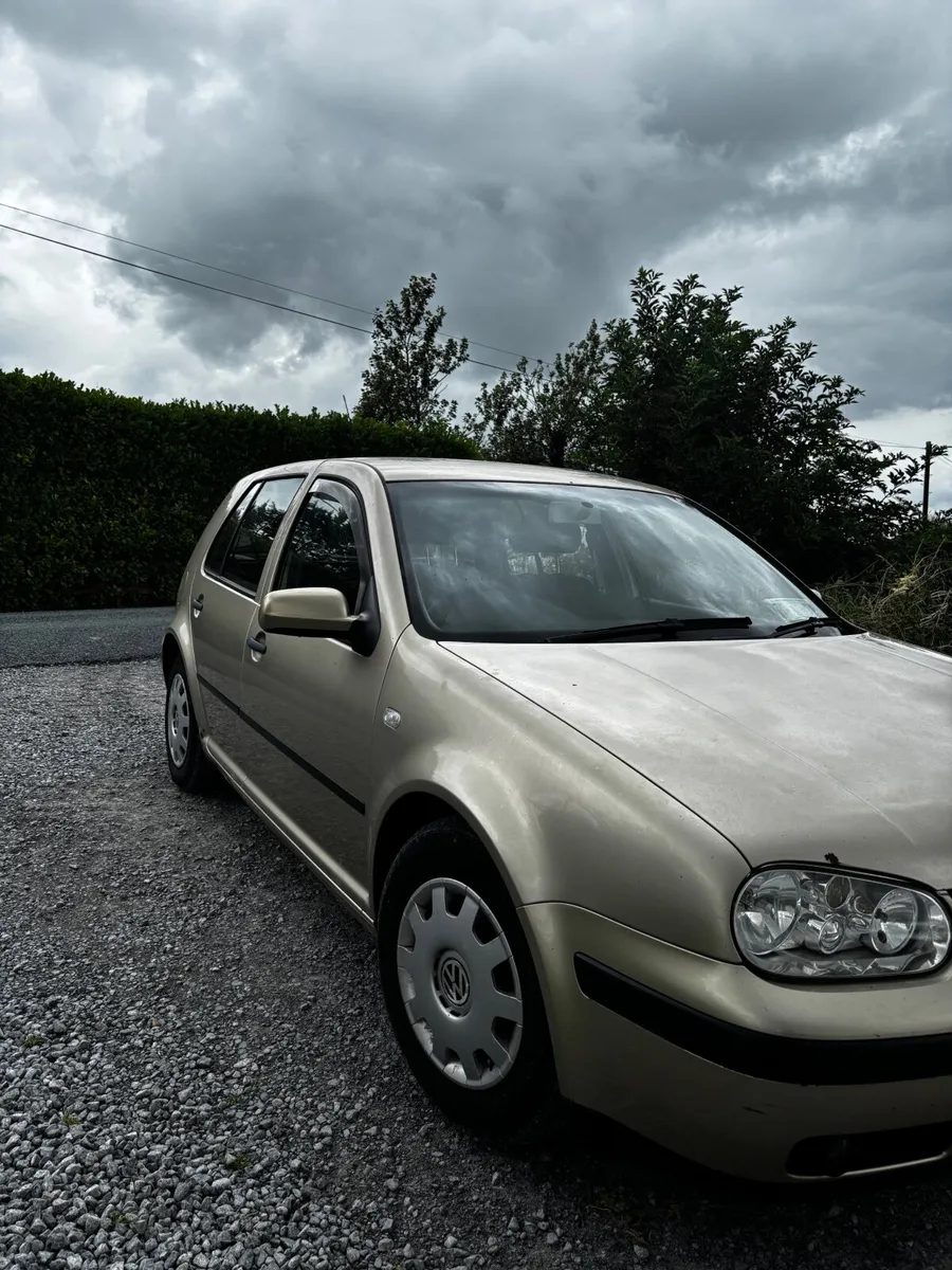 Volkswagen Golf 2003 - Image 4