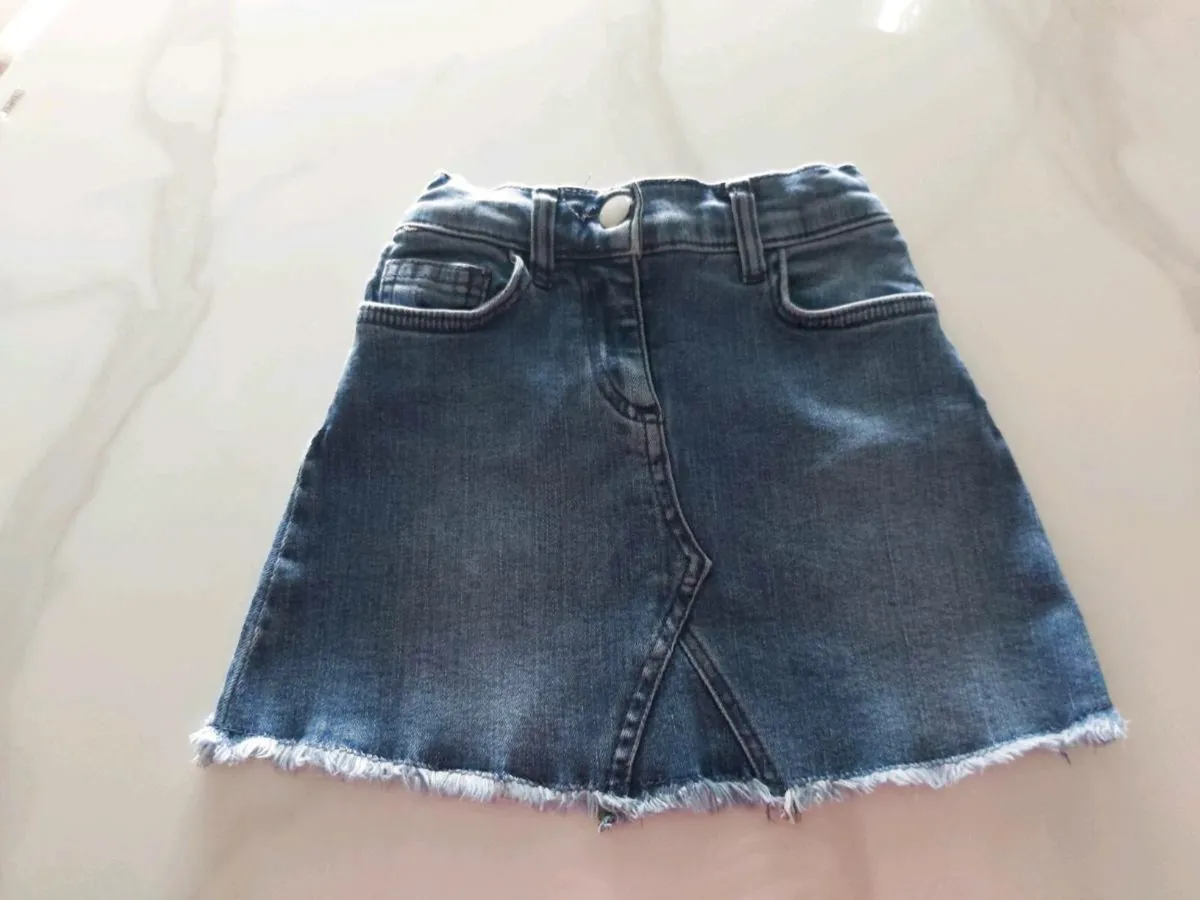 Girls denim skirt - Image 1