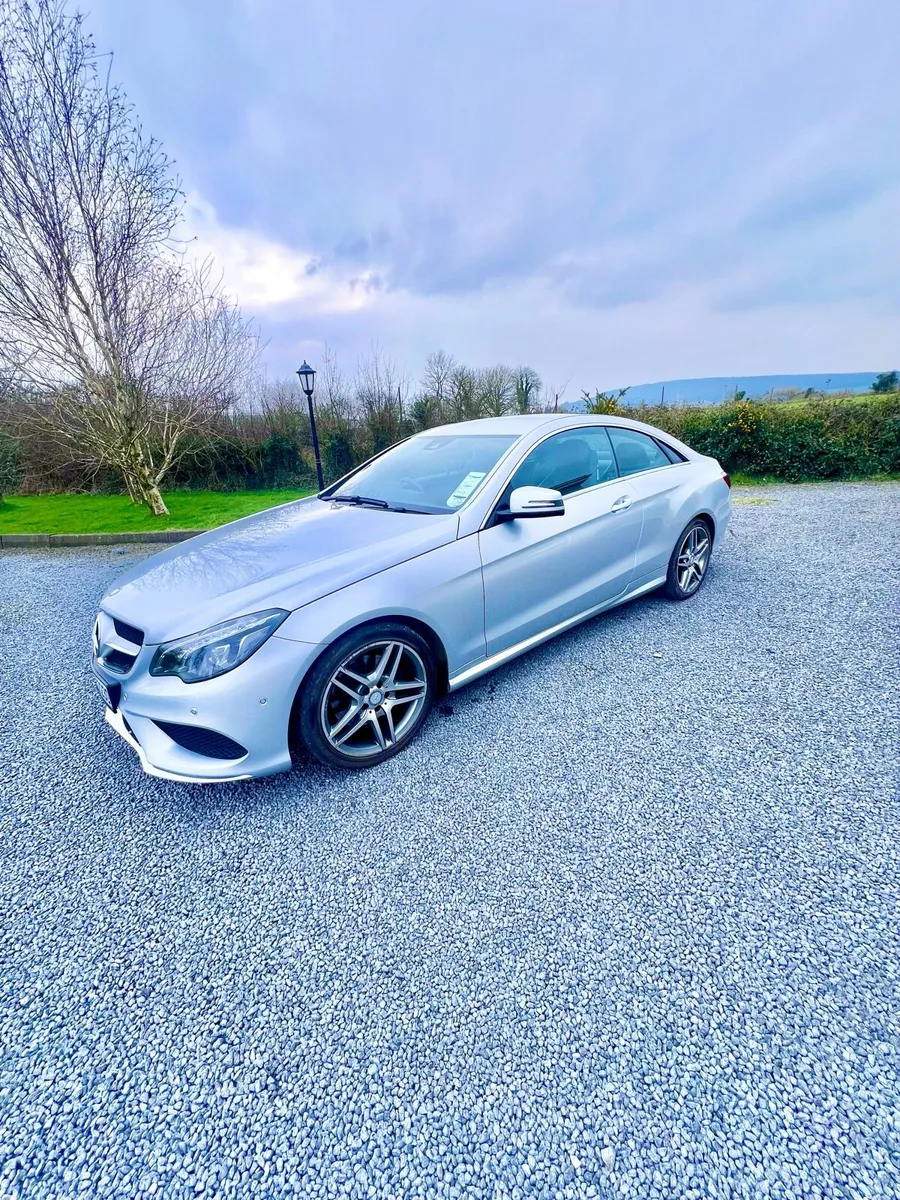 Mereces Benz E Coupé 152 model - Iridium Silver - Image 3