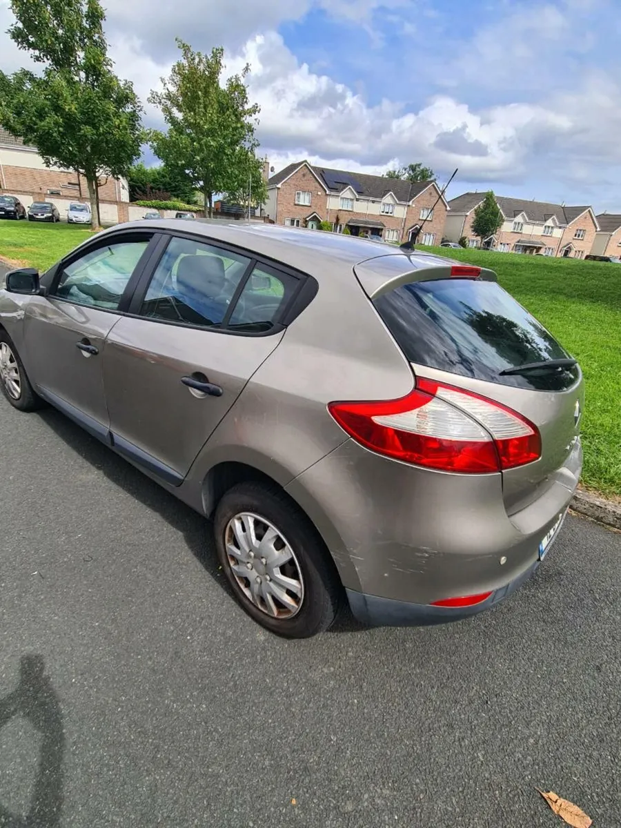 Renault Megane hatchback - Image 2
