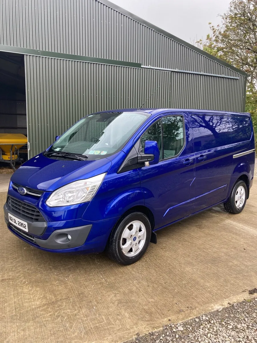 Ford Transit Custom limited 270 - Image 1