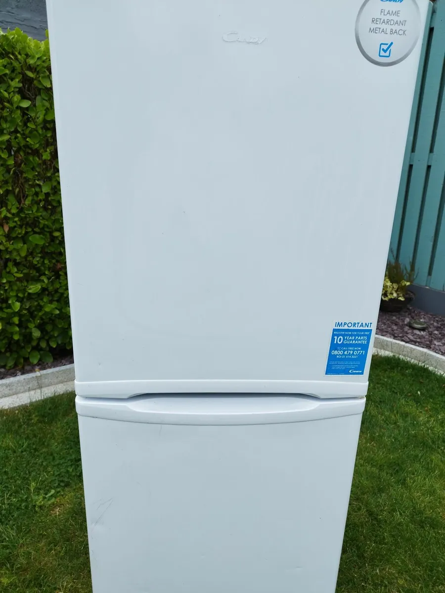Fridge freezer - Image 2