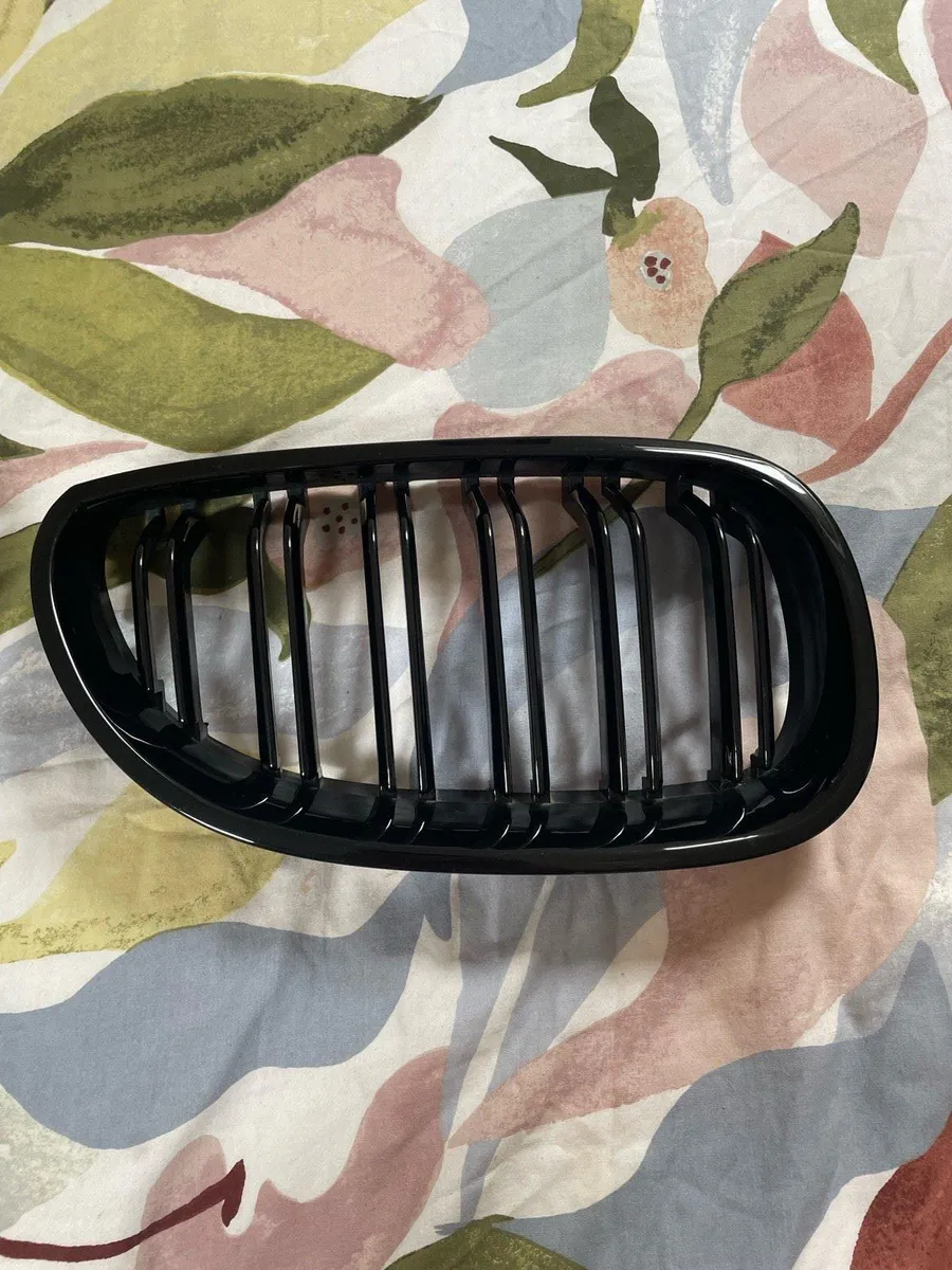 BMW E60 Kidney grills - Image 2