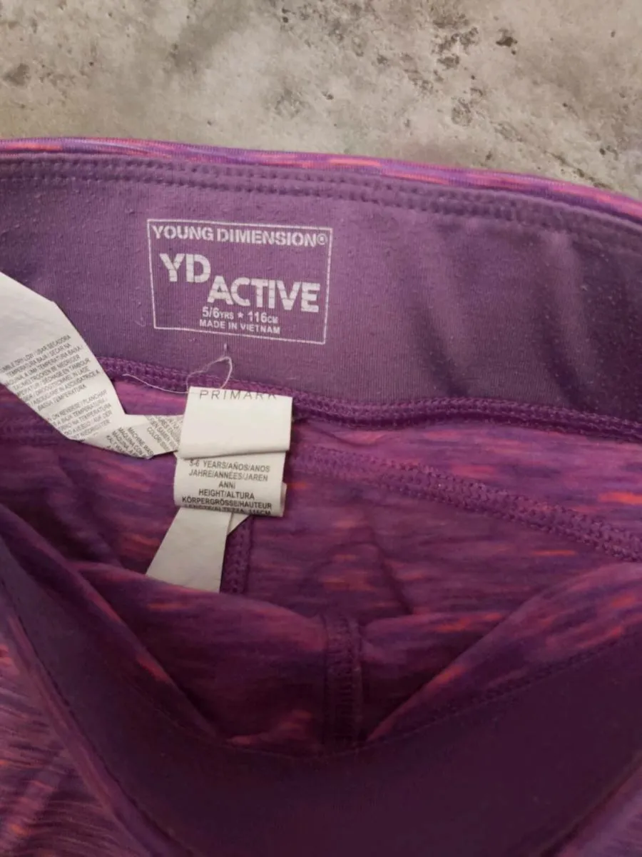 Pink leggings - Image 2