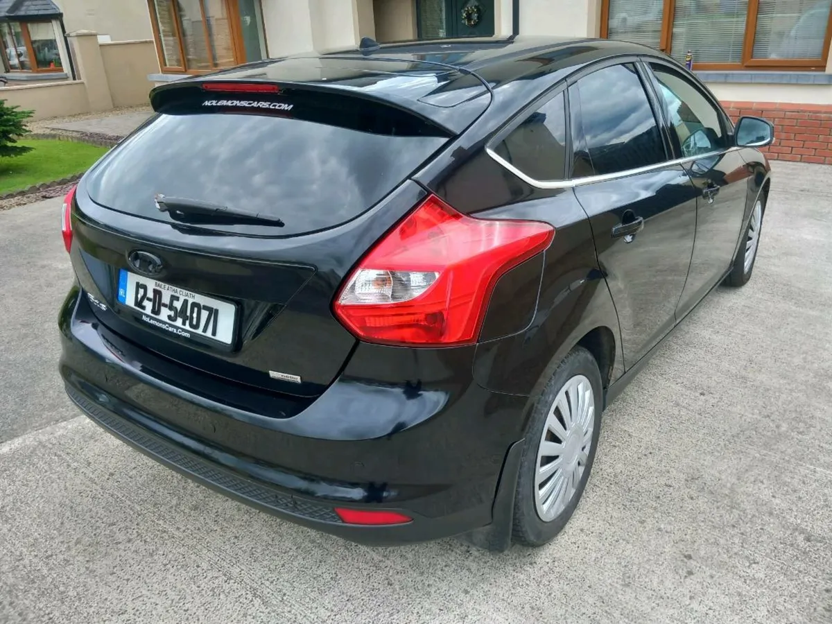 2012 FORD FOCUS ZETEC 1.0 Petrol nct 04/26 - Image 3