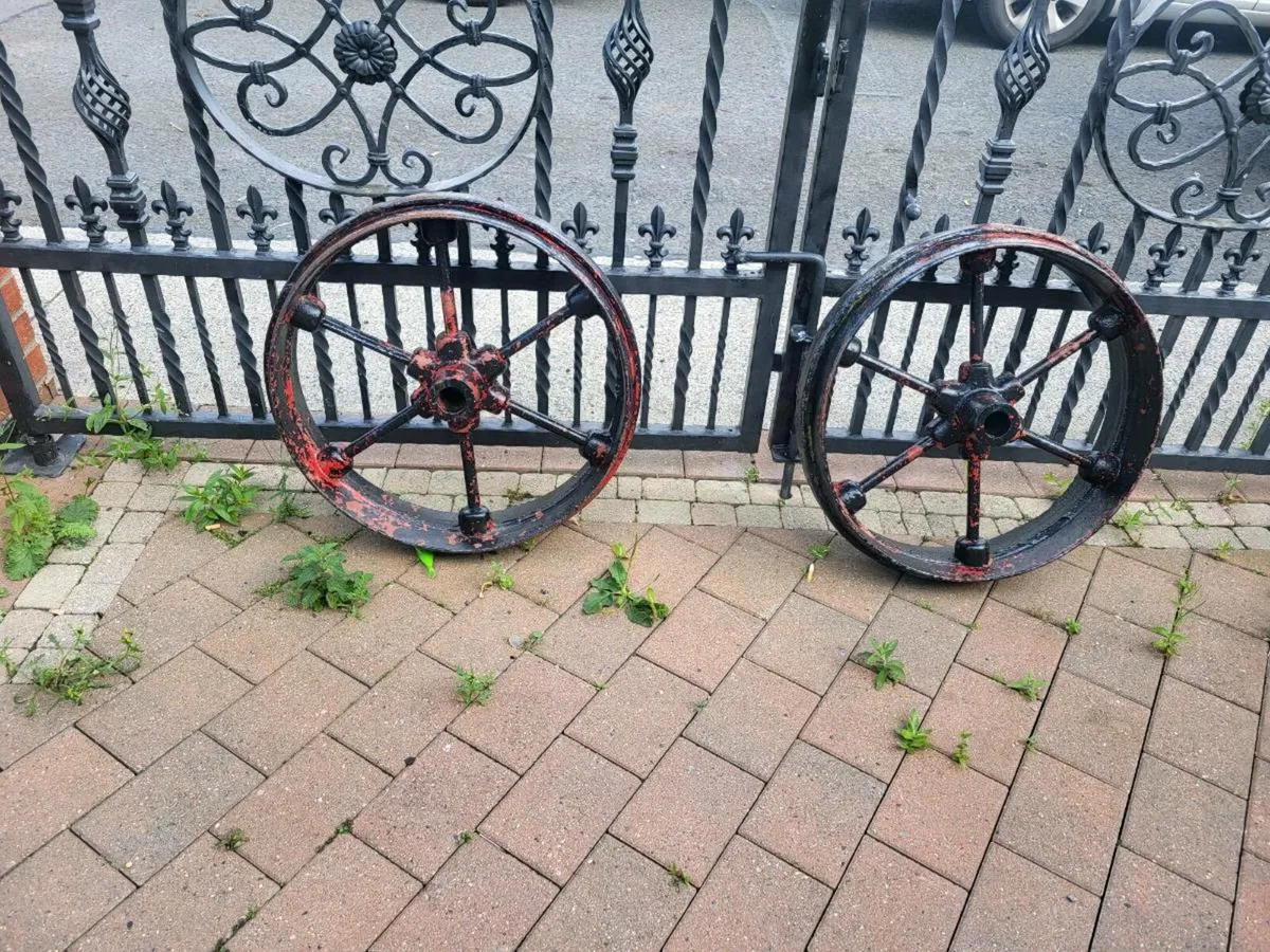 Very rare old items - Image 2