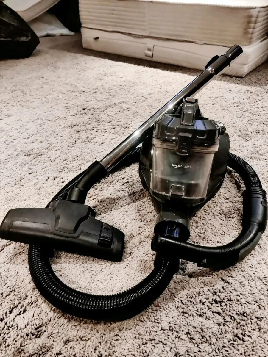 Vacuum Cleaner