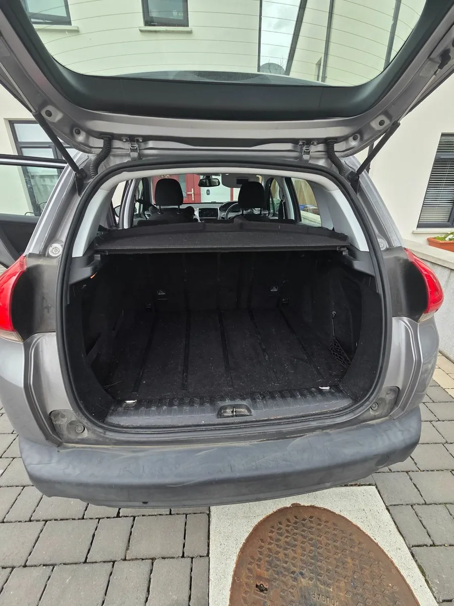 Peugeot 2008 2015 - Image 1