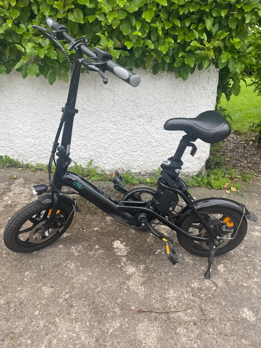 E Bike - Image 1