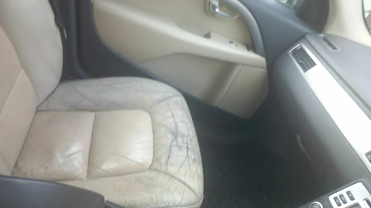 Volvo S80 2009 - Image 1