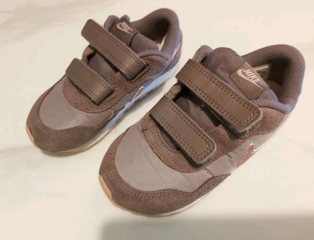 Nike trainers - Image 4