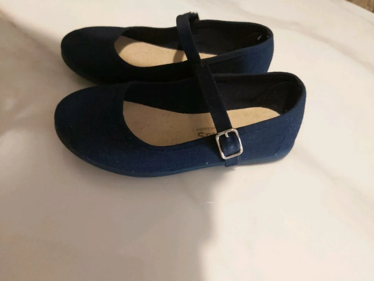 Navi shoes - Image 1