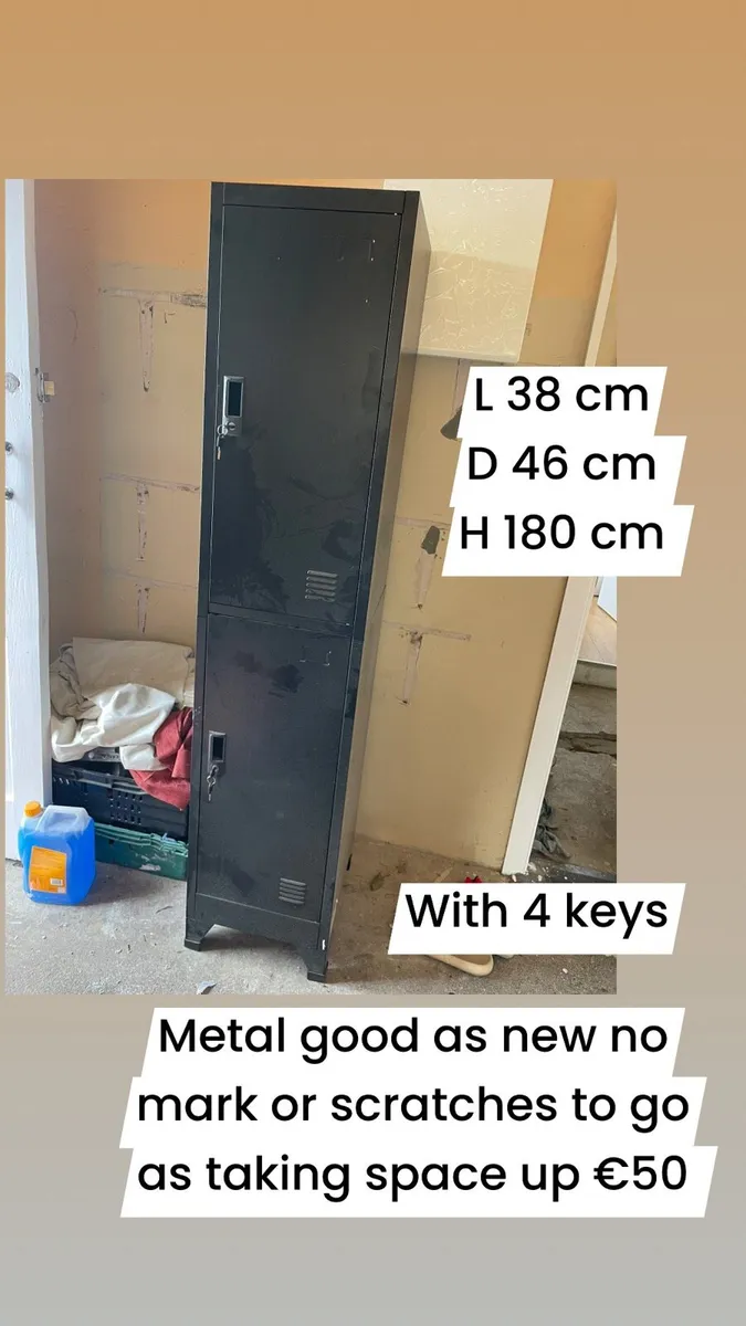 Black metal storage clothes locker / unit - Image 1